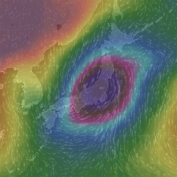 日本上空から低気圧を見る　240.png